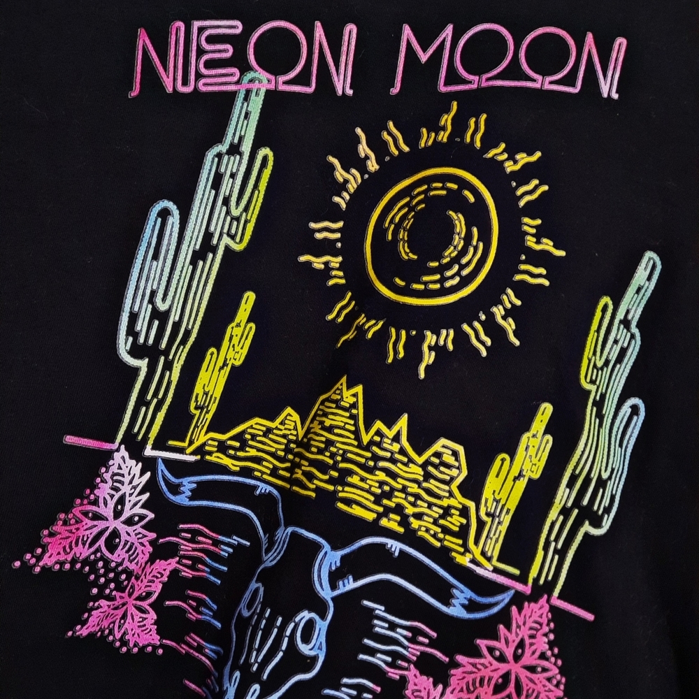 ~{Unbranded}~ Neon Moon country western crop top. - Picture 3 of 5
